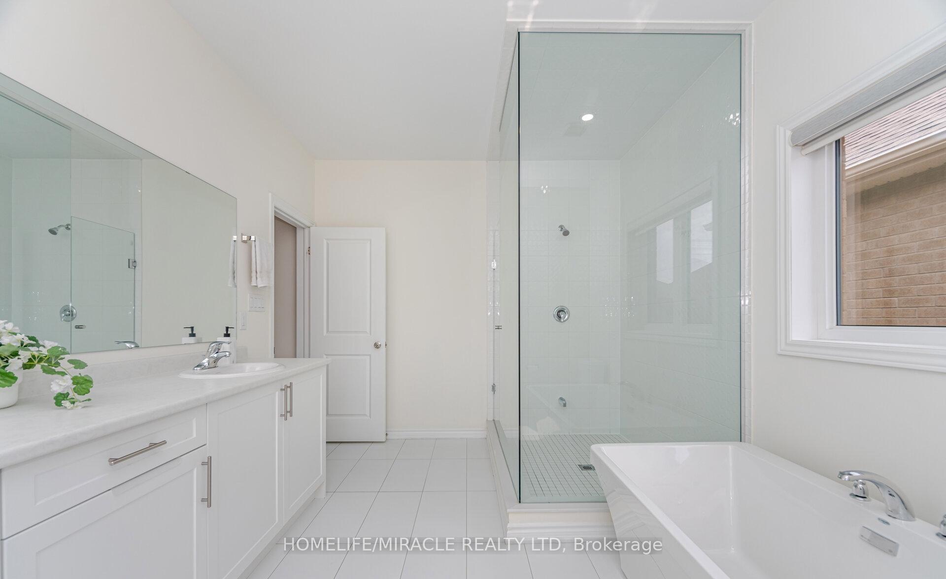 Photo 22 of 7 Aldenham Street, Brampton, Credit Valley — HOMEH