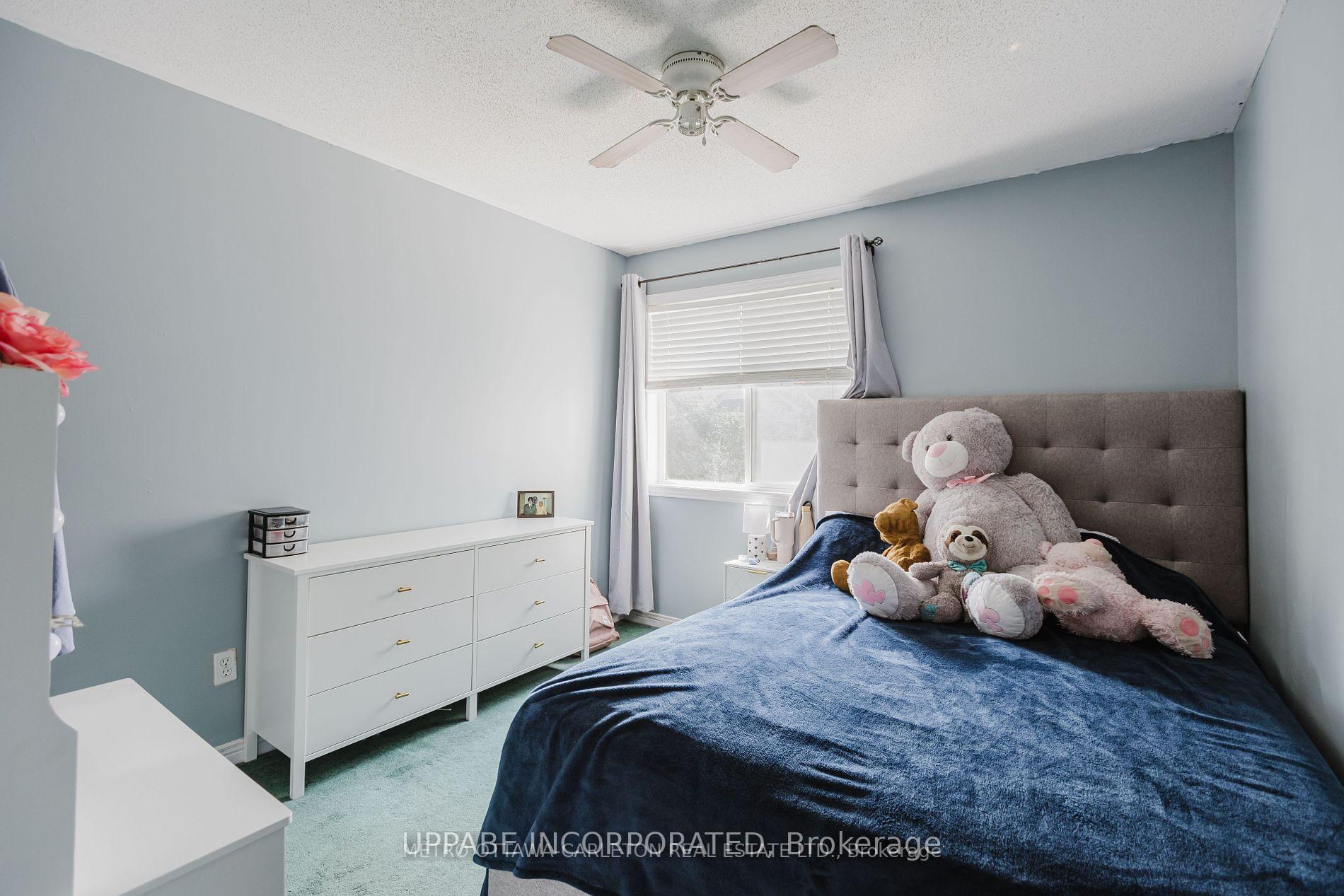 Photo 31 of 28 Armagh Way, Ottawa, Barrhaven - Longfields — HOMEH