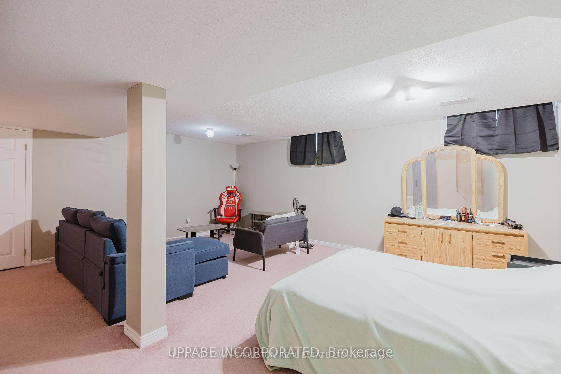 Photo 38 of 28 Armagh Way, Ottawa, Barrhaven - Longfields — HOMEH