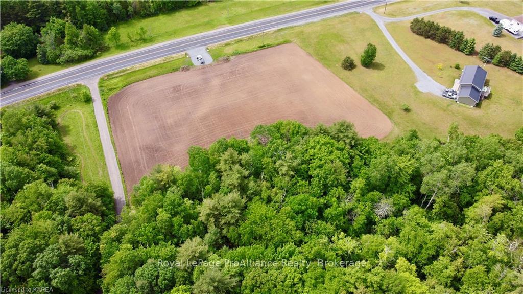 Photo 9 of 7568 Highway 38, Frontenac, Frontenac South — HOMEH