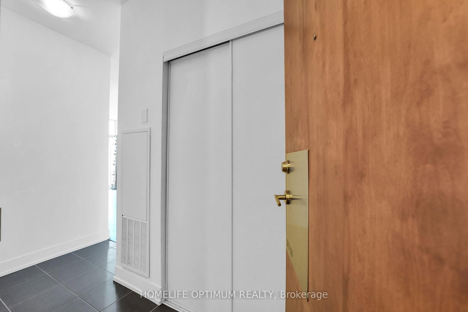 Photo 5 of Unit GPH08, 1215 Bayly St, Pickering, Bay Ridges — HOMEH