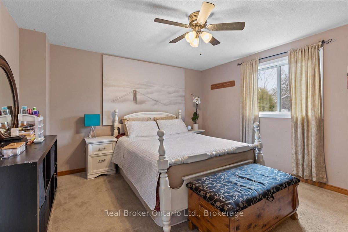 Photo 16 of 29 Stanley Street, Guelph, Exhibition Park — HOMEH