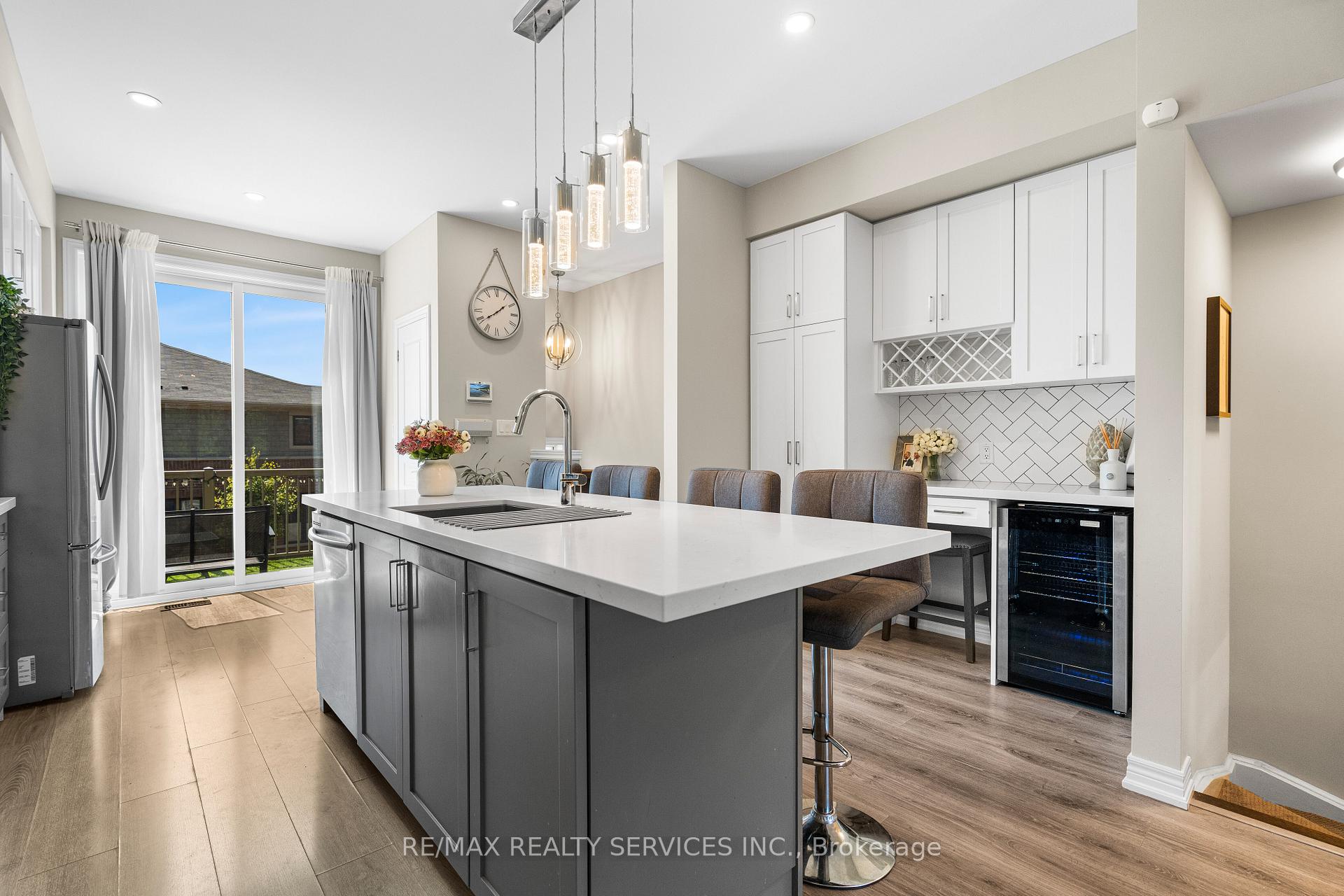 Photo 7 of Unit 122, 1890 Rymal Road E, Hamilton, Stoney Creek — HOMEH