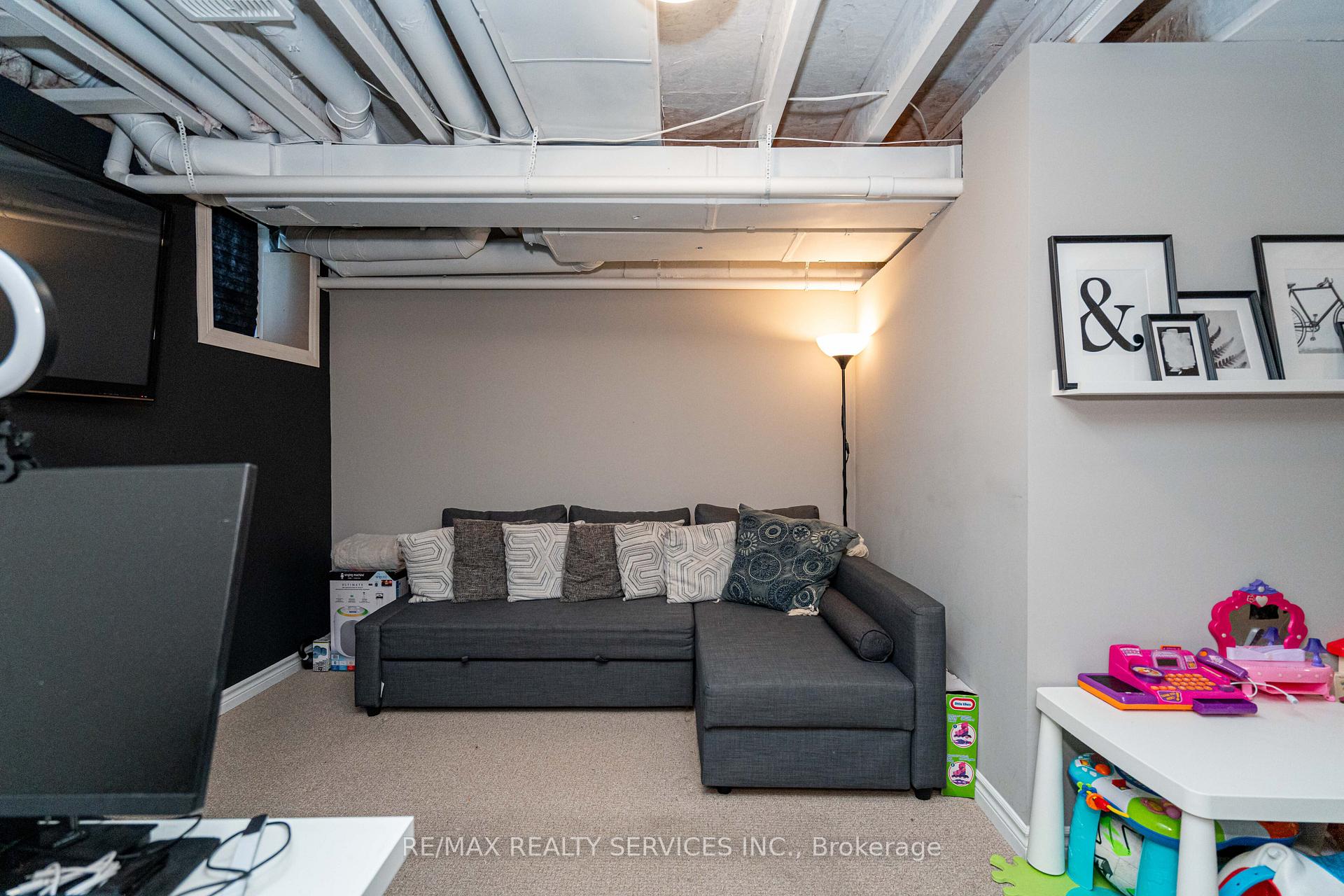 Photo 36 of Unit 122, 1890 Rymal Road E, Hamilton, Stoney Creek — HOMEH