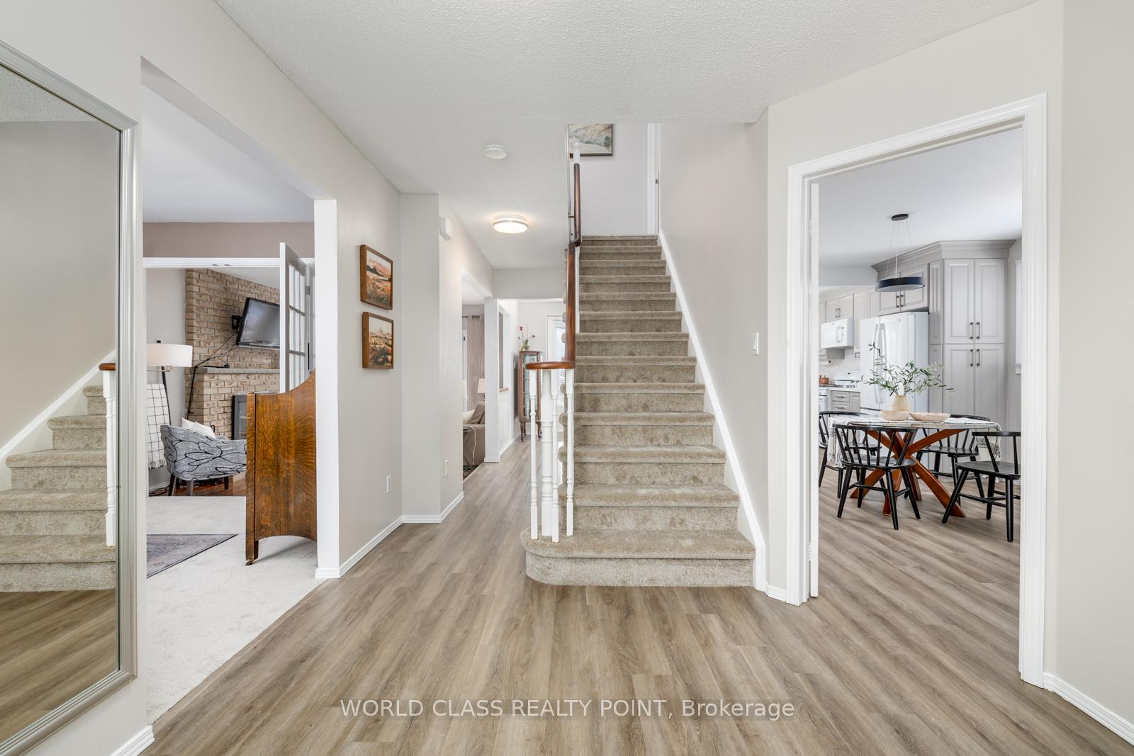 Photo 2 of 107 Foxhunt Trail S, Clarington, Courtice — HOMEH