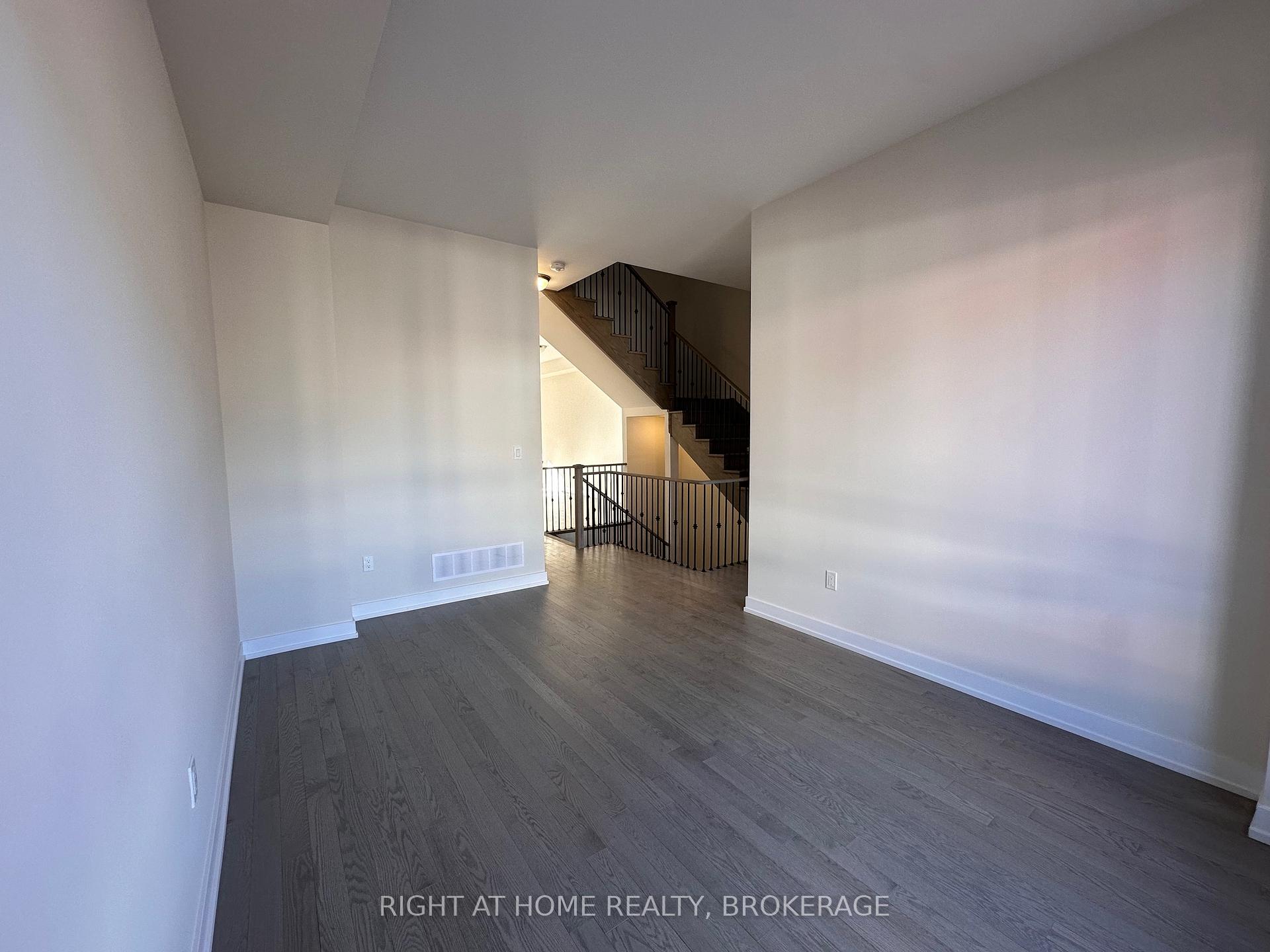 Photo 16 of 3108 Perkins Way, Oakville, Joshua Meadows — HOMEH