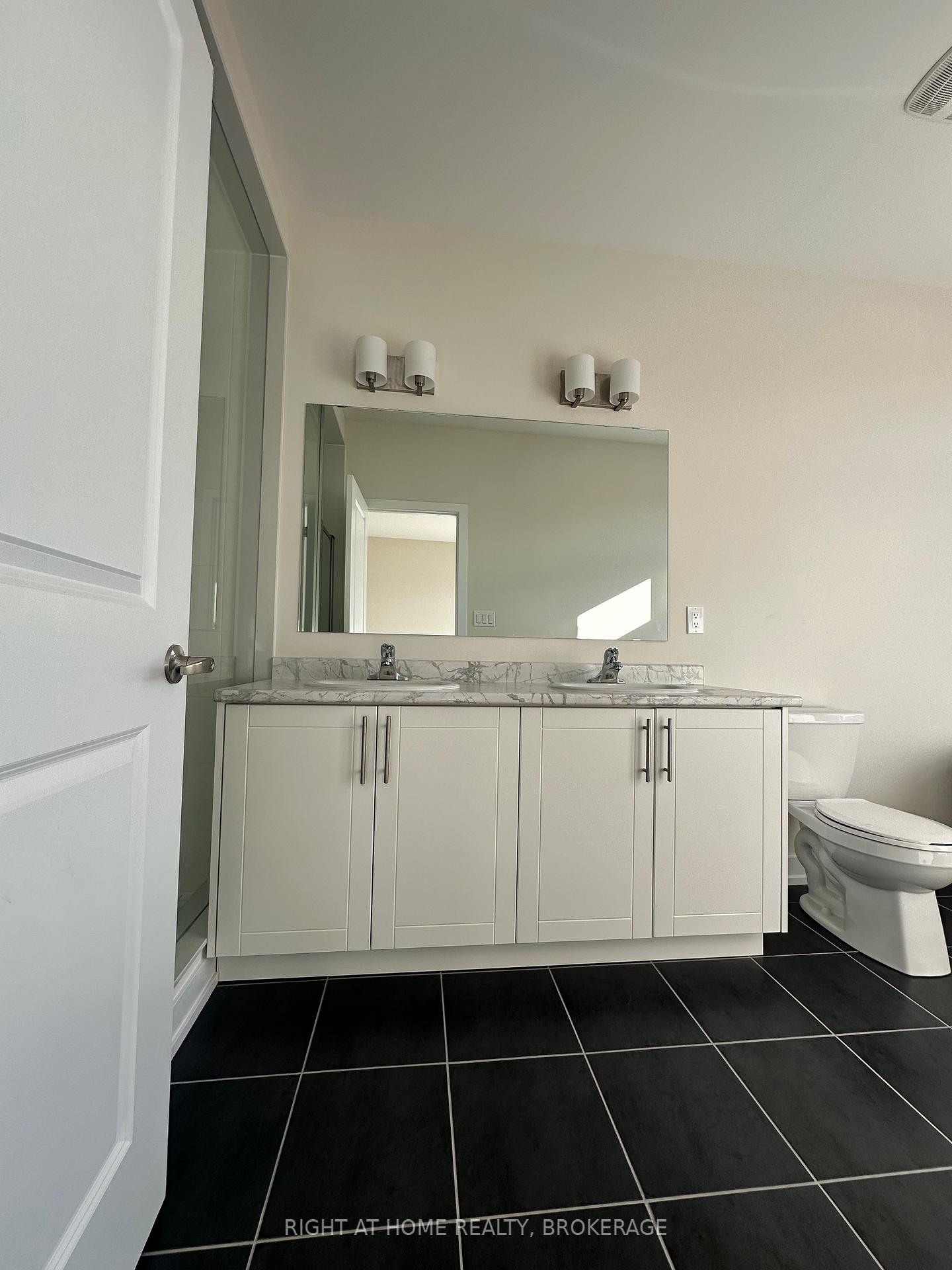Photo 26 of 3108 Perkins Way, Oakville, Joshua Meadows — HOMEH
