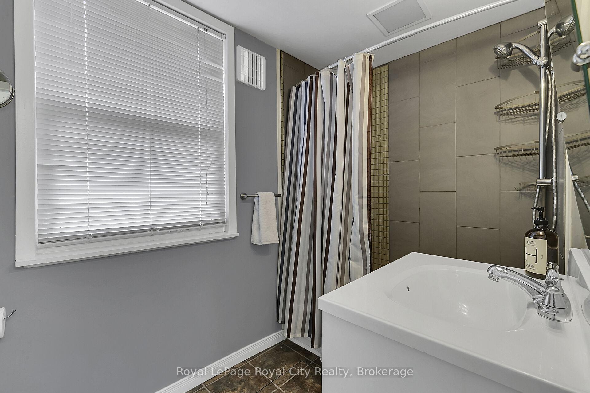 Photo 16 of 74 Inkerman Street, Guelph, Junction/Onward Willow — HOMEH