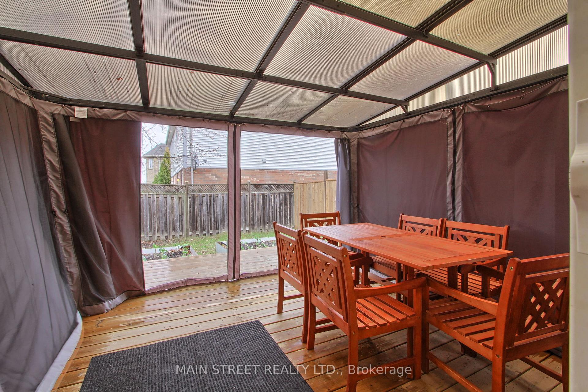 Photo 31 of 70 Crittenden Drive, Georgina, Keswick South — HOMEH
