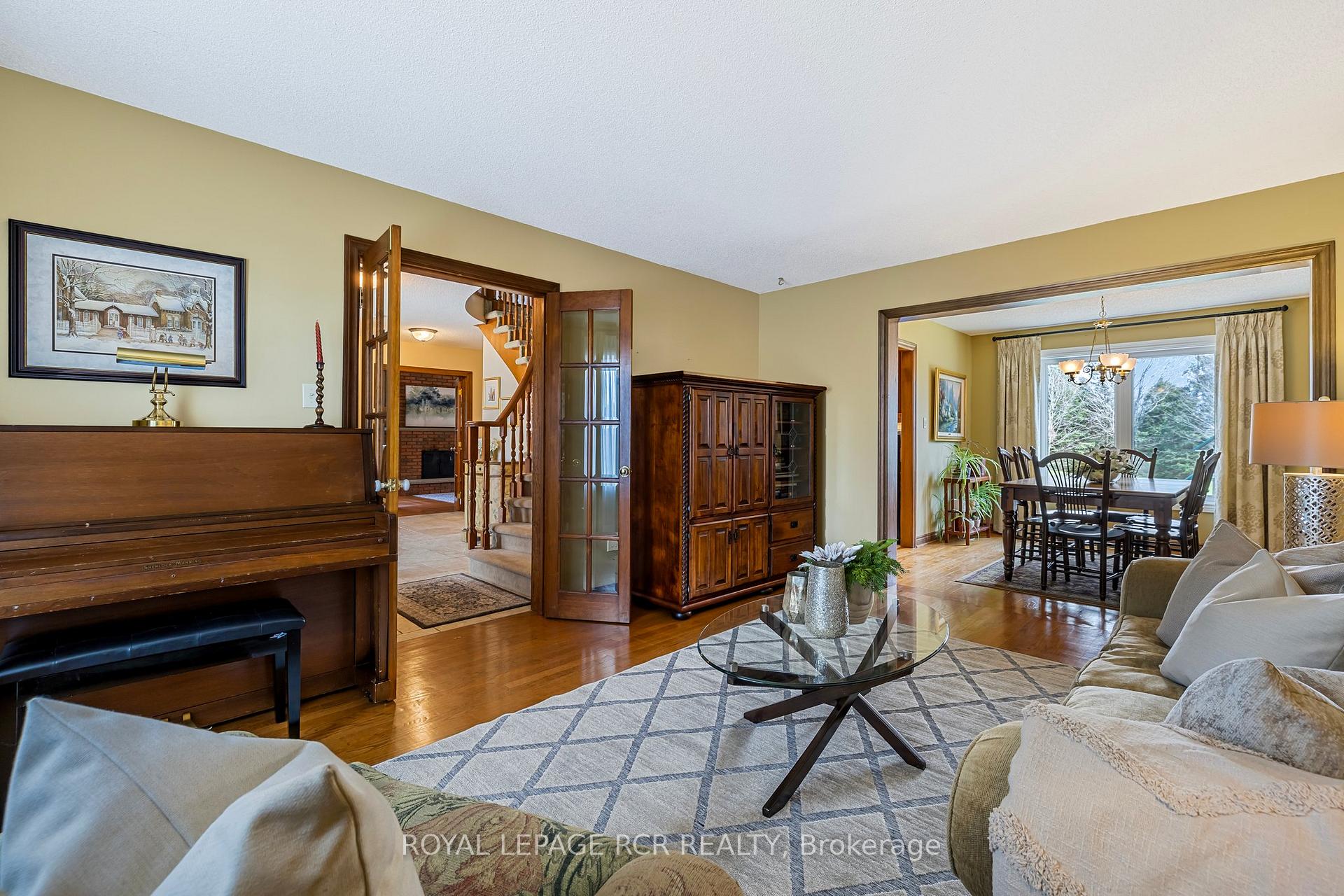 Photo 7 of 7 Summergate Court, Caledon, Caledon East — HOMEH