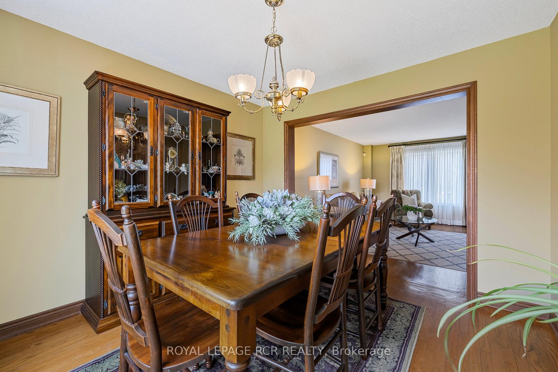 Photo 9 of 7 Summergate Court, Caledon, Caledon East — HOMEH