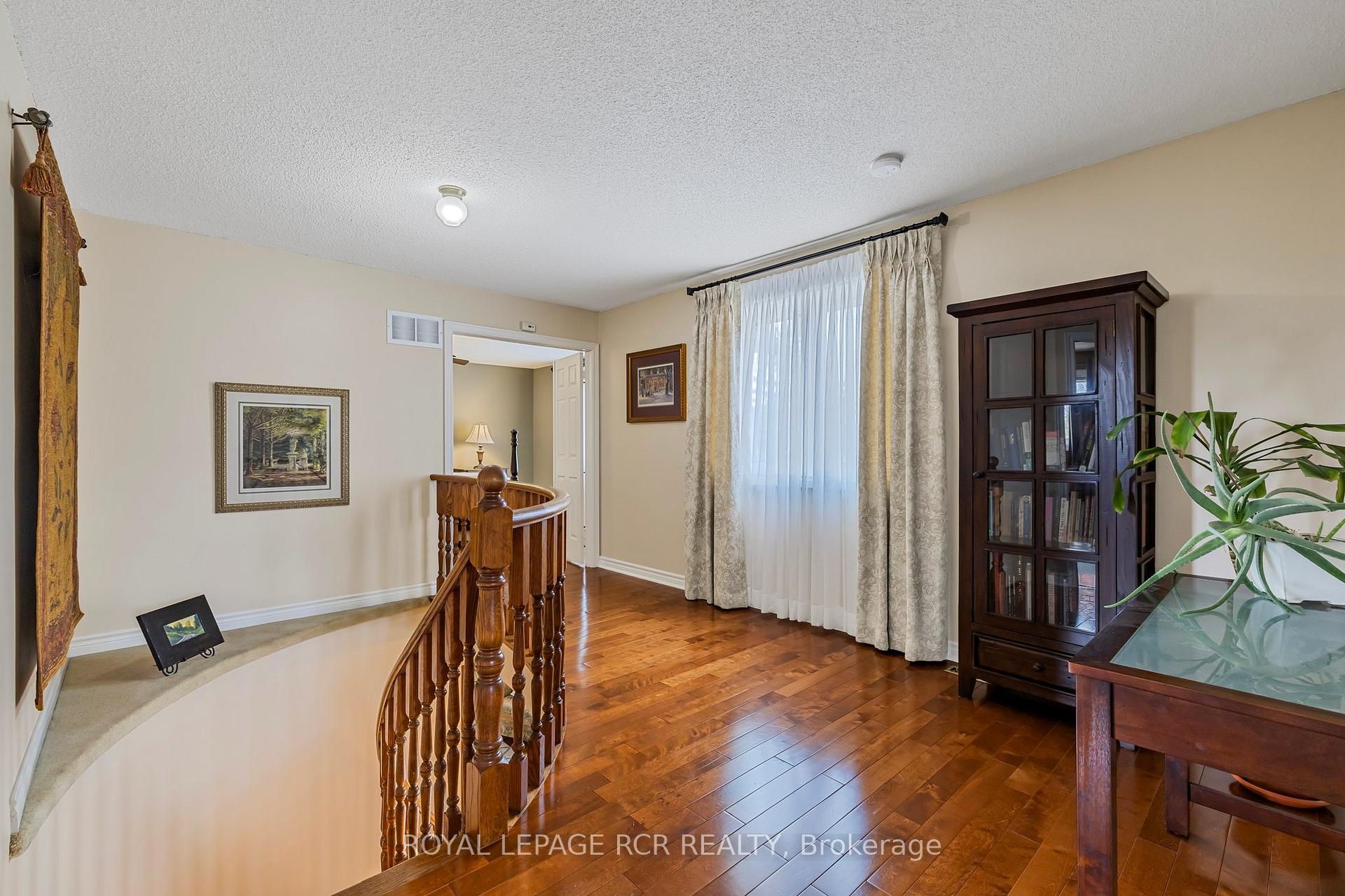 Photo 23 of 7 Summergate Court, Caledon, Caledon East — HOMEH