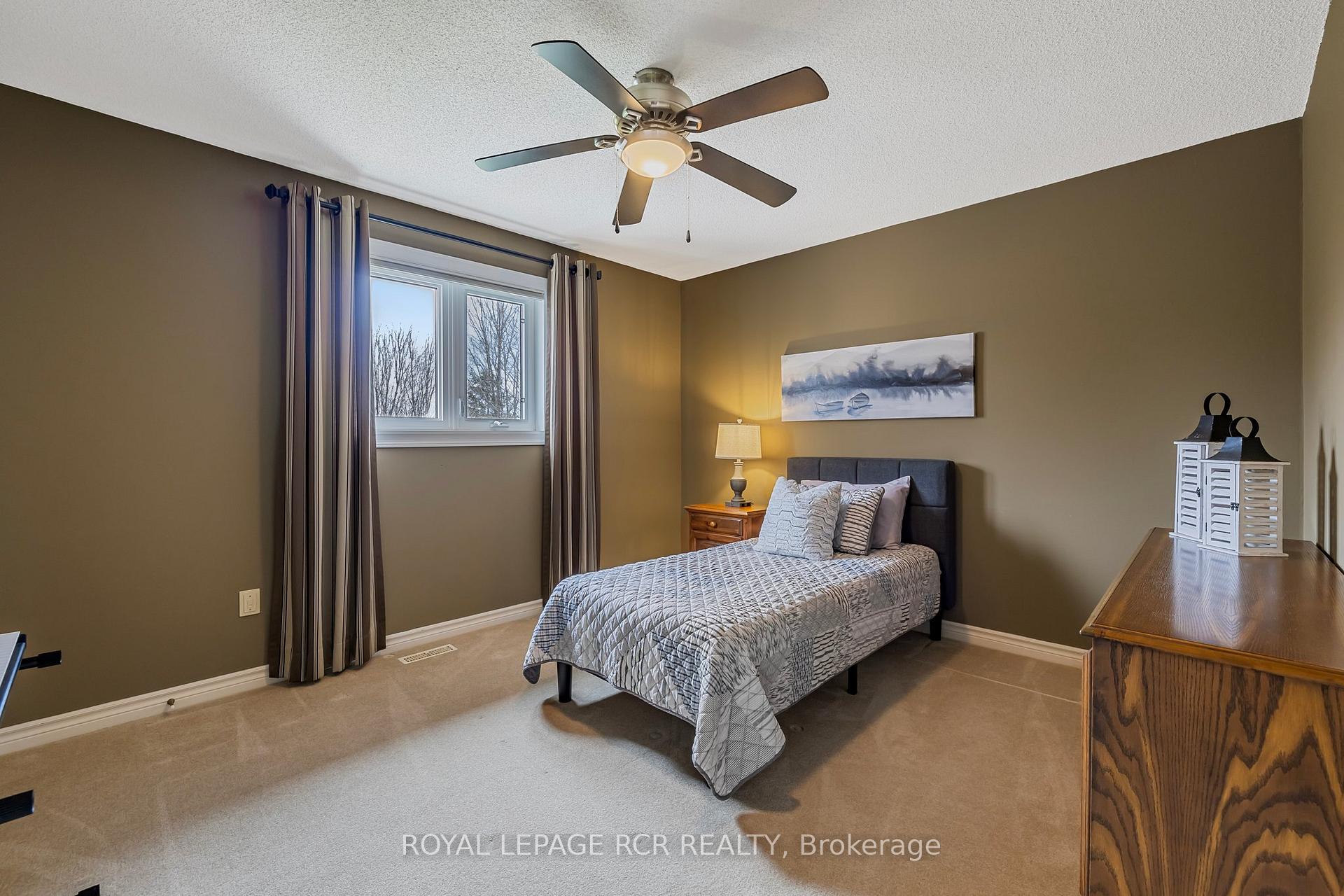 Photo 30 of 7 Summergate Court, Caledon, Caledon East — HOMEH