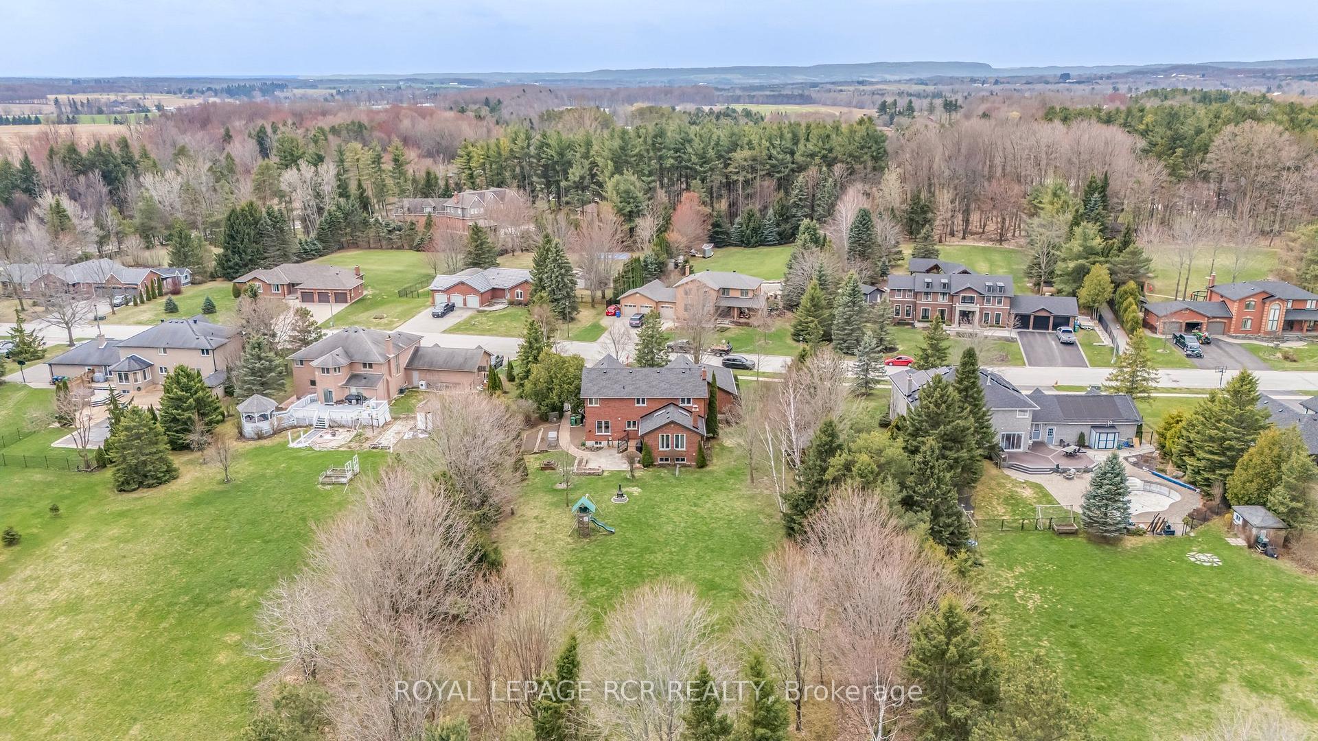 Photo 47 of 7 Summergate Court, Caledon, Caledon East — HOMEH