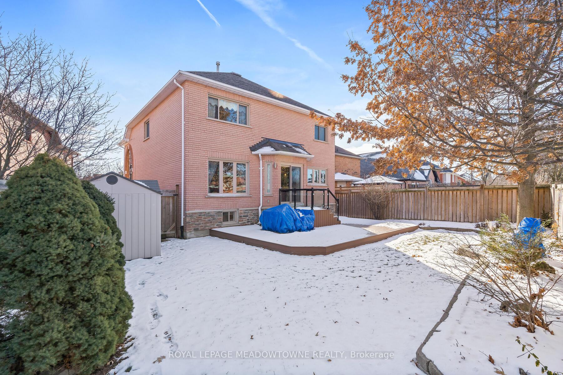 Photo 27 of 34 Hepburn Crescent, Halton Hills, Georgetown — HOMEH