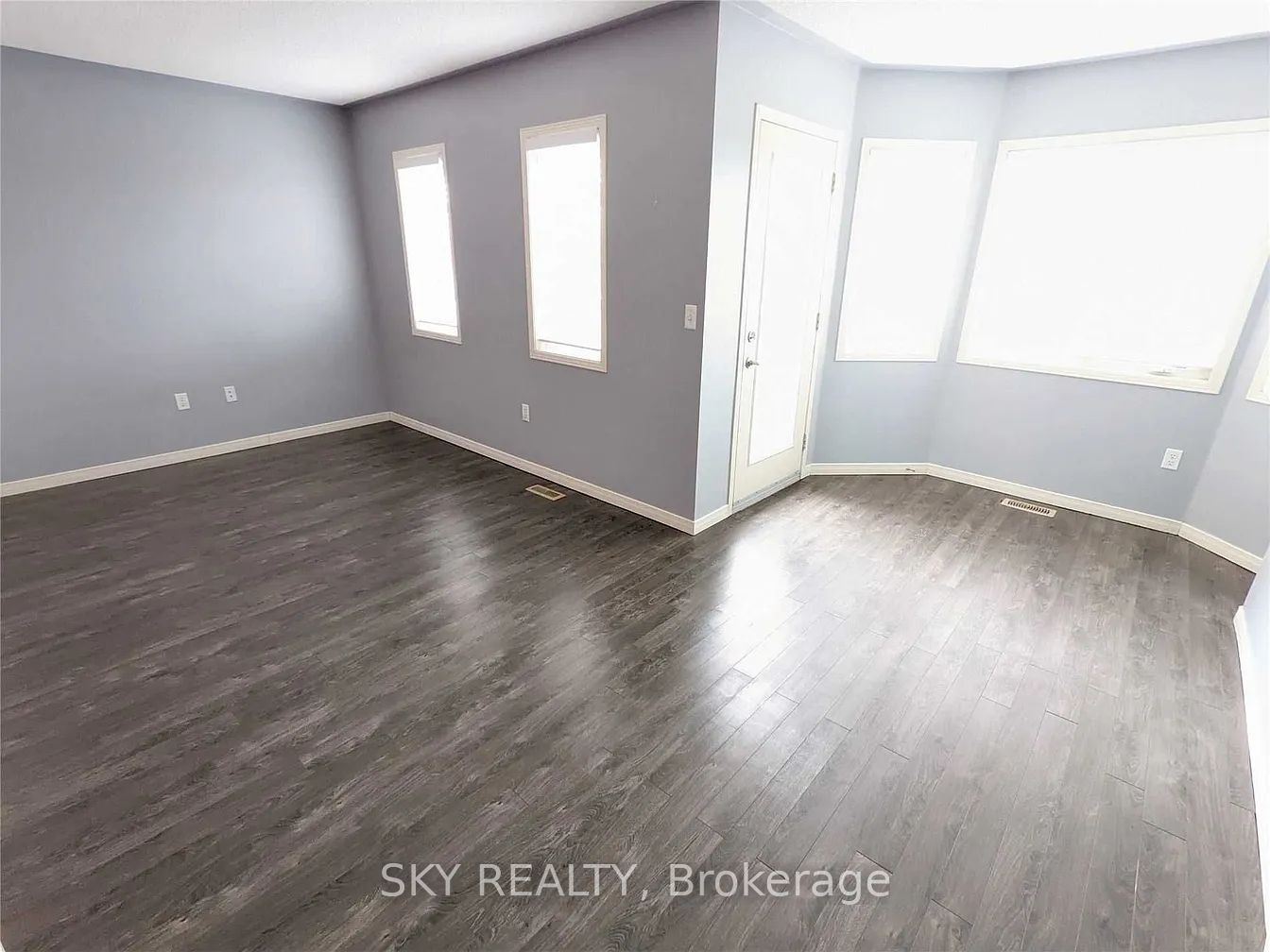 Photo 25 of 139 Jennings Drive, Clarington, Bowmanville — HOMEH