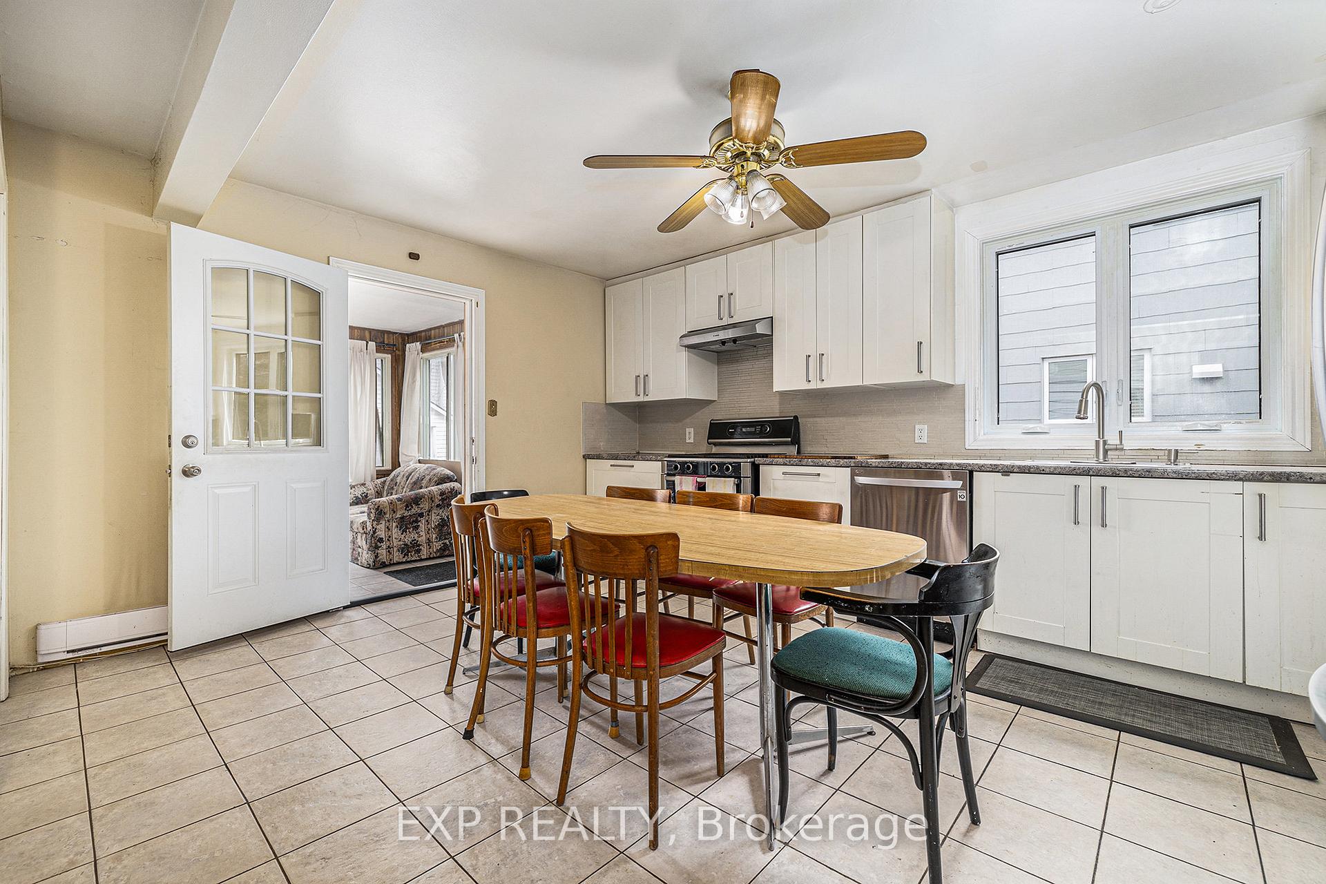 Photo 9 of 612 Byron Avenue, Ottawa, McKellar/Highland — HOMEH