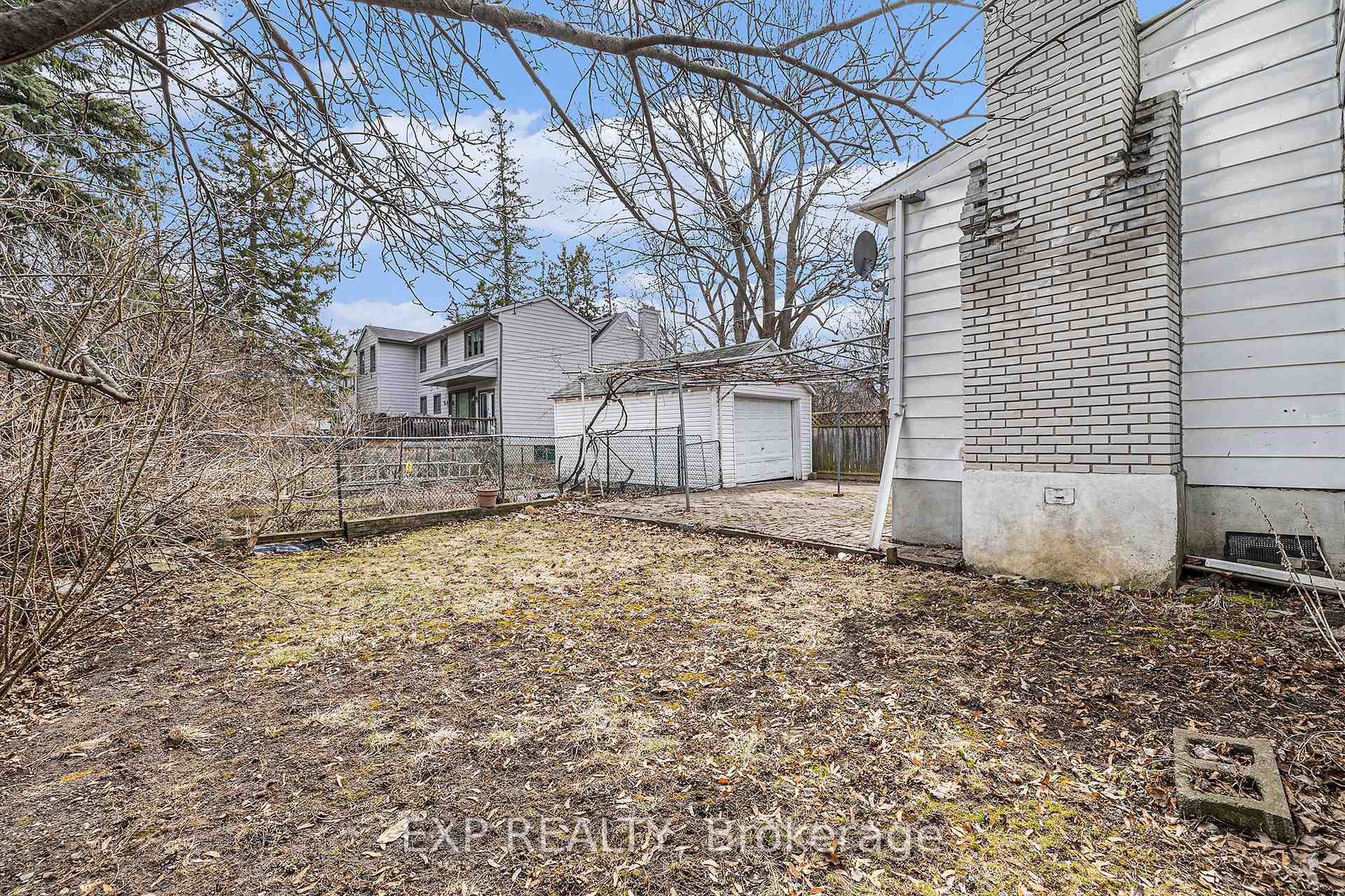 Photo 27 of 612 Byron Avenue, Ottawa, McKellar/Highland — HOMEH
