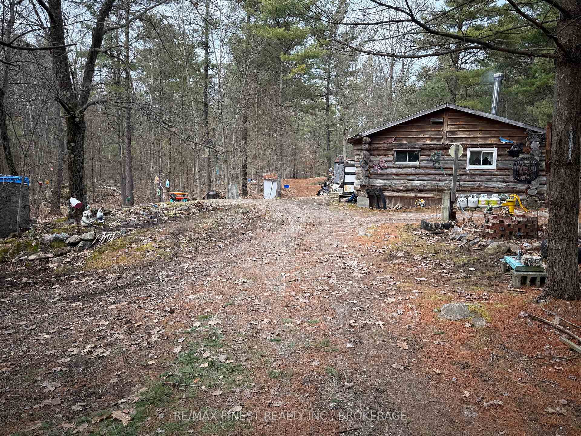 Photo 1 of 2066 Echo Lake Road, Frontenac, Frontenac Centre — HOMEH