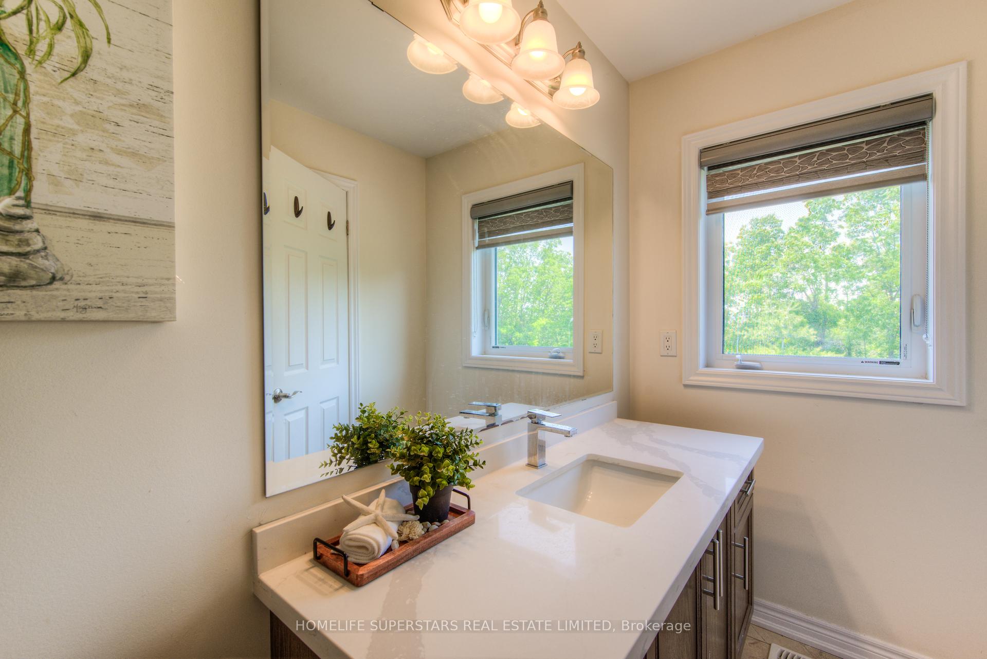 Photo 24 of Unit 13, 570 Linden Drive, Cambridge, Preston Heights — HOMEH