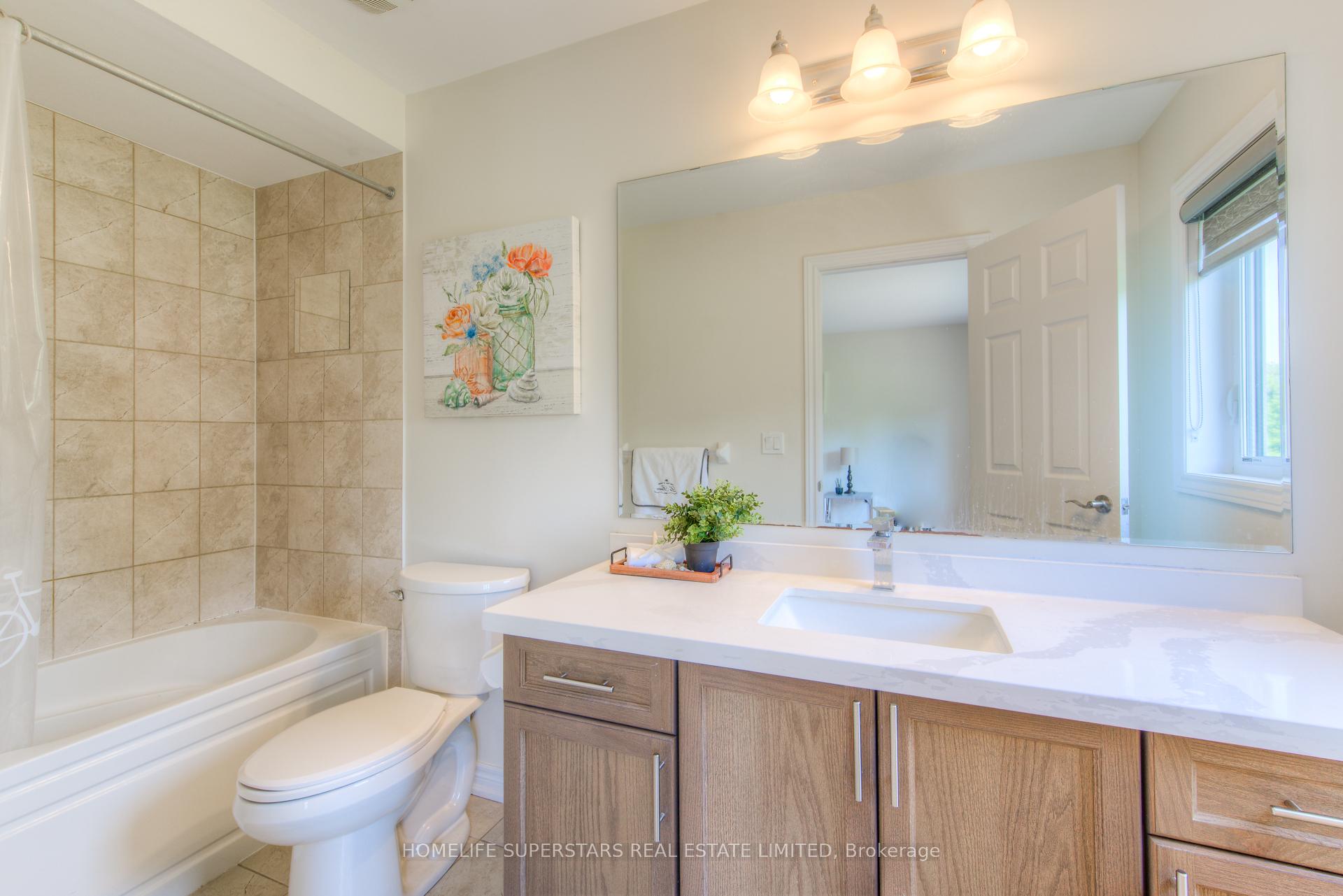 Photo 25 of Unit 13, 570 Linden Drive, Cambridge, Preston Heights — HOMEH