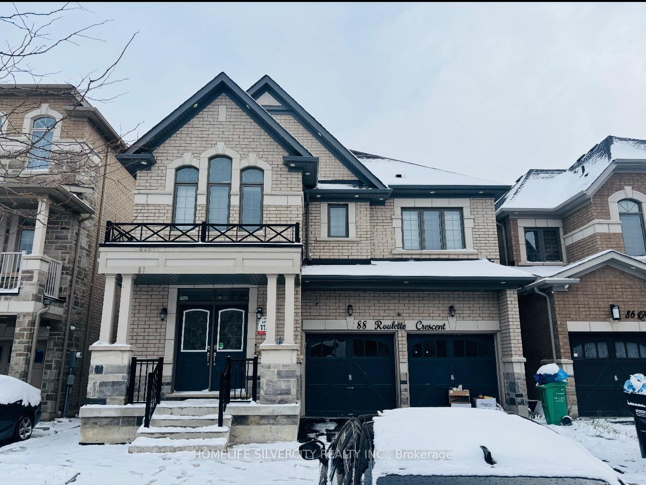 Front of 88 Roulette Crescent