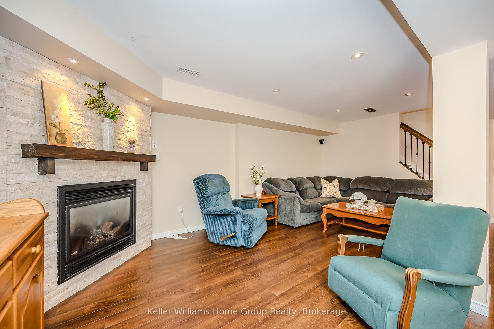 Photo 37 of 58 Frasson Drive, Guelph, Grange Road — HOMEH