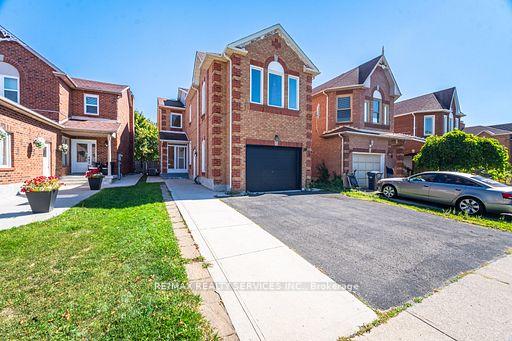 Photo 4 of 120 Leeward Drive, Brampton, Westgate — HOMEH