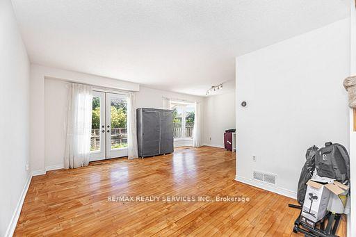 Photo 7 of 120 Leeward Drive, Brampton, Westgate — HOMEH