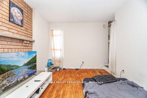 Photo 16 of 120 Leeward Drive, Brampton, Westgate — HOMEH