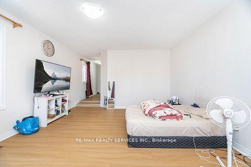 Photo 23 of 120 Leeward Drive, Brampton, Westgate — HOMEH