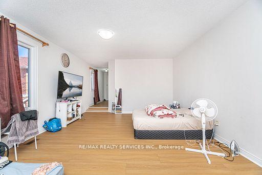 Photo 25 of 120 Leeward Drive, Brampton, Westgate — HOMEH