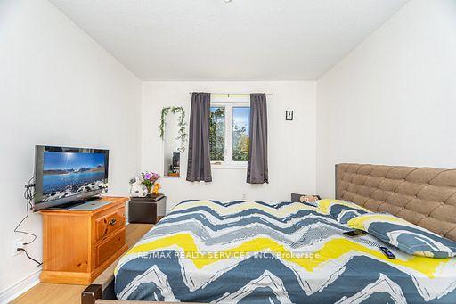 Photo 29 of 120 Leeward Drive, Brampton, Westgate — HOMEH