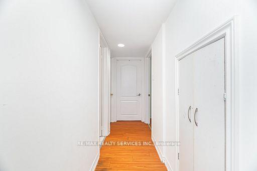 Photo 41 of 120 Leeward Drive, Brampton, Westgate — HOMEH