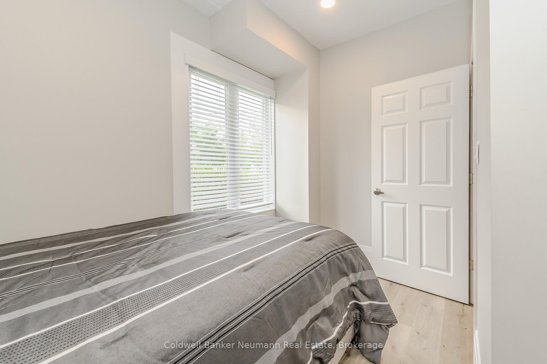Photo 14 of 44 Roseview Avenue, Cambridge, Downtown Cambridge — HOMEH