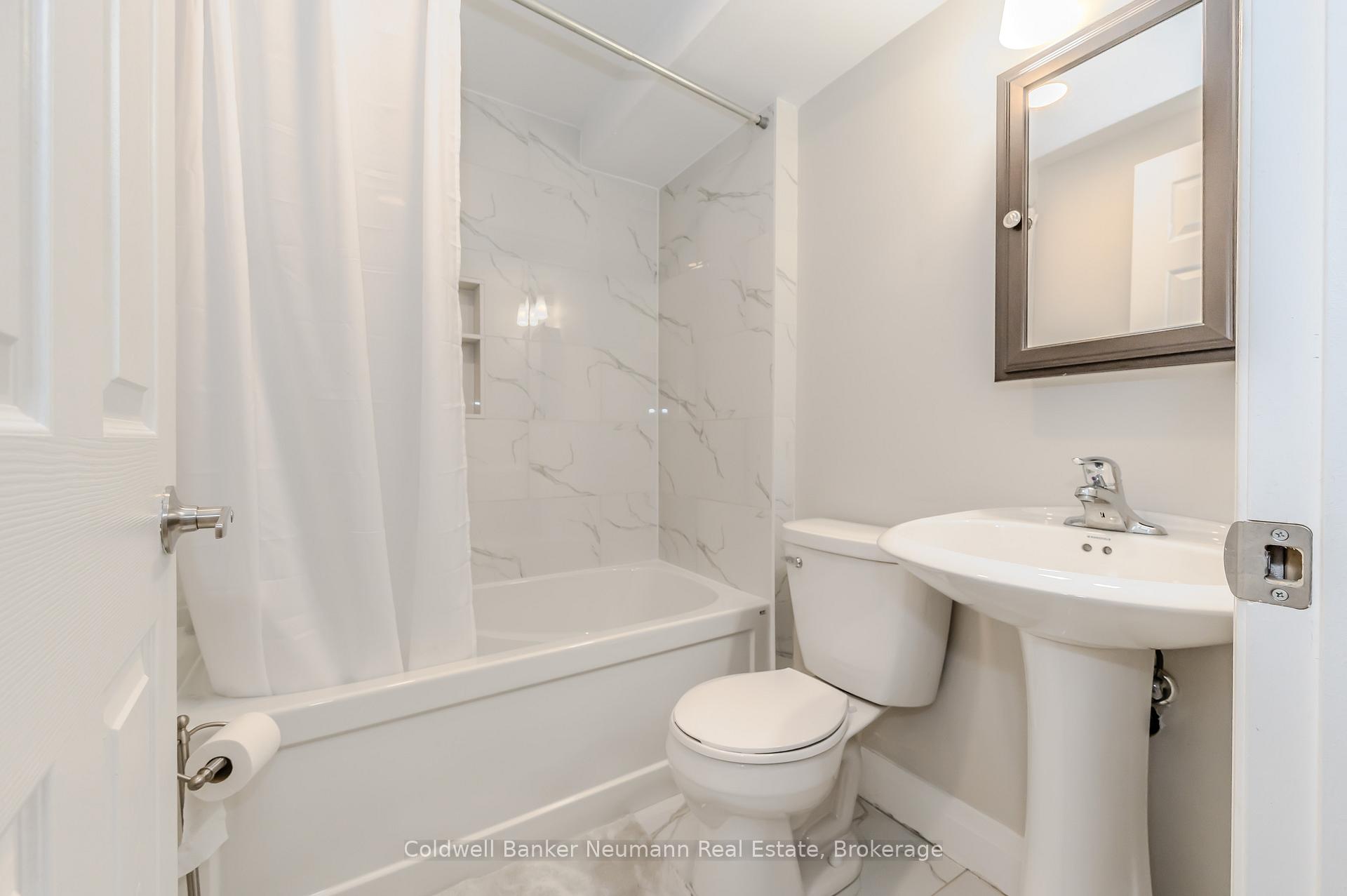 Photo 15 of 44 Roseview Avenue, Cambridge, Downtown Cambridge — HOMEH
