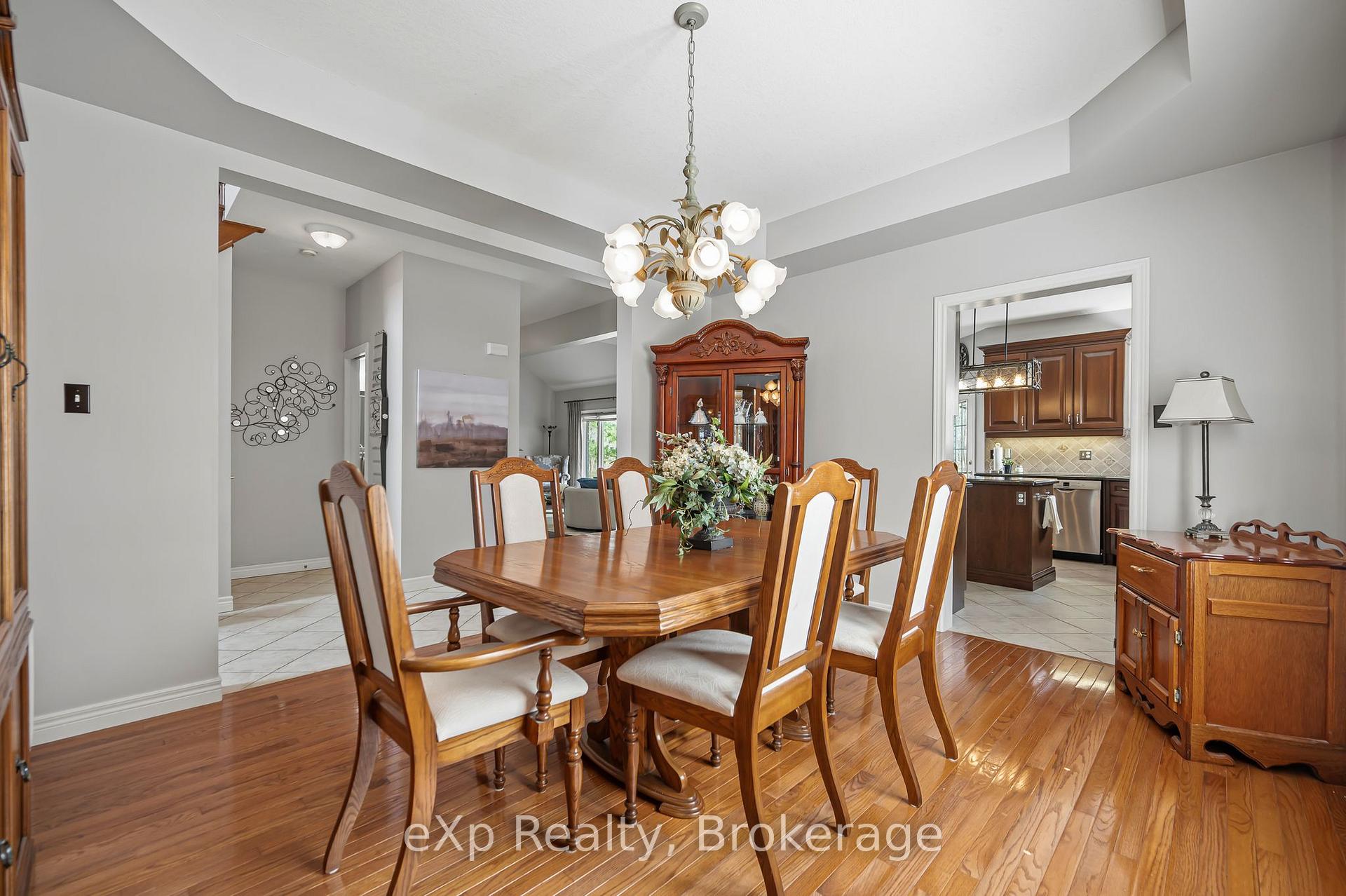 Photo 10 of 45 McGarr Court, Guelph, Pineridge/Westminster Woods — HOMEH