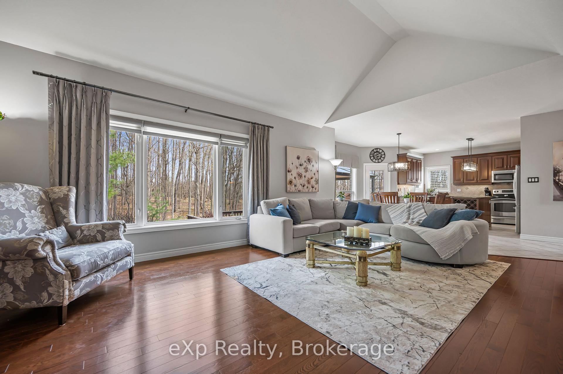 Photo 15 of 45 McGarr Court, Guelph, Pineridge/Westminster Woods — HOMEH