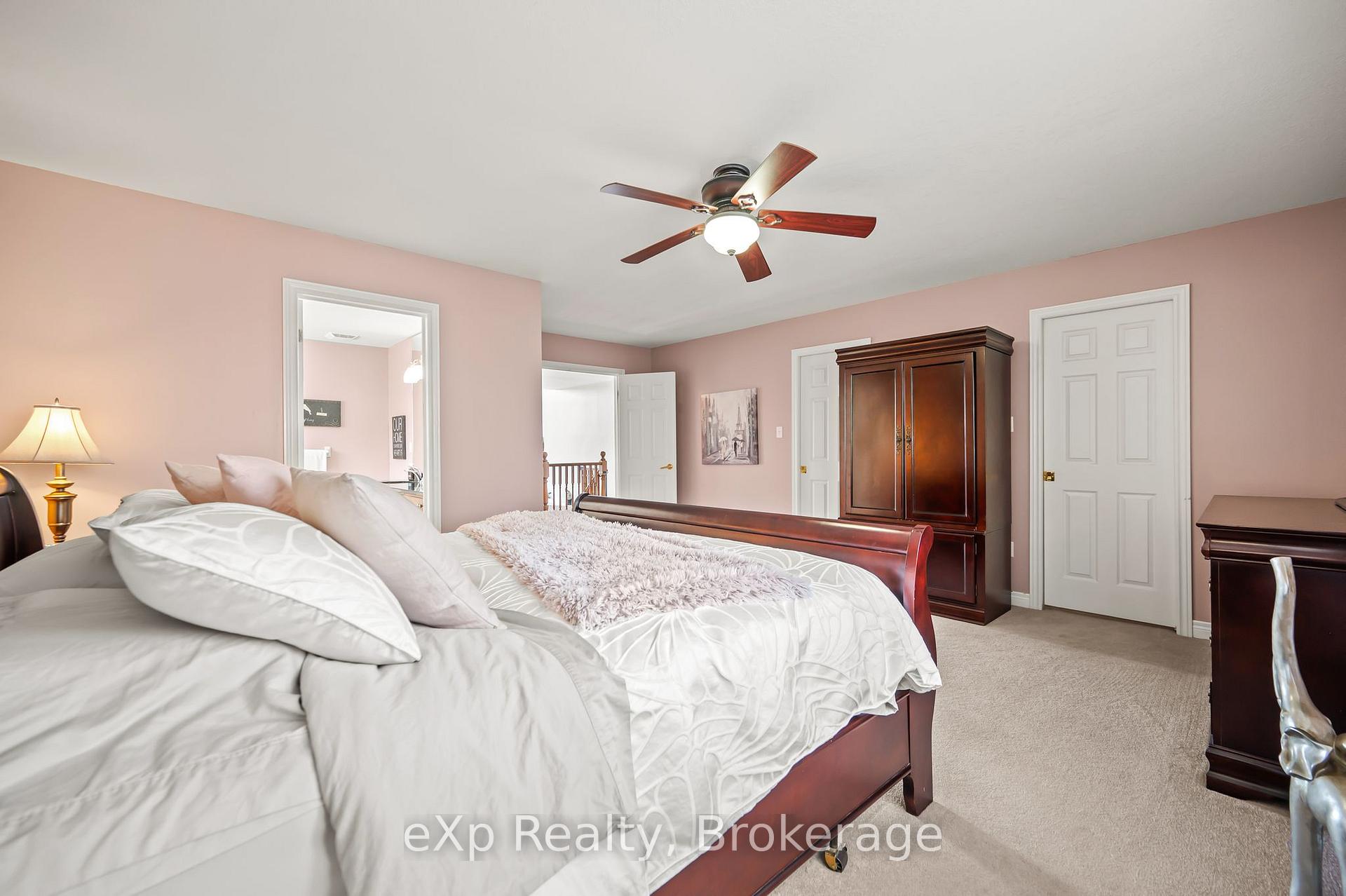 Photo 26 of 45 McGarr Court, Guelph, Pineridge/Westminster Woods — HOMEH