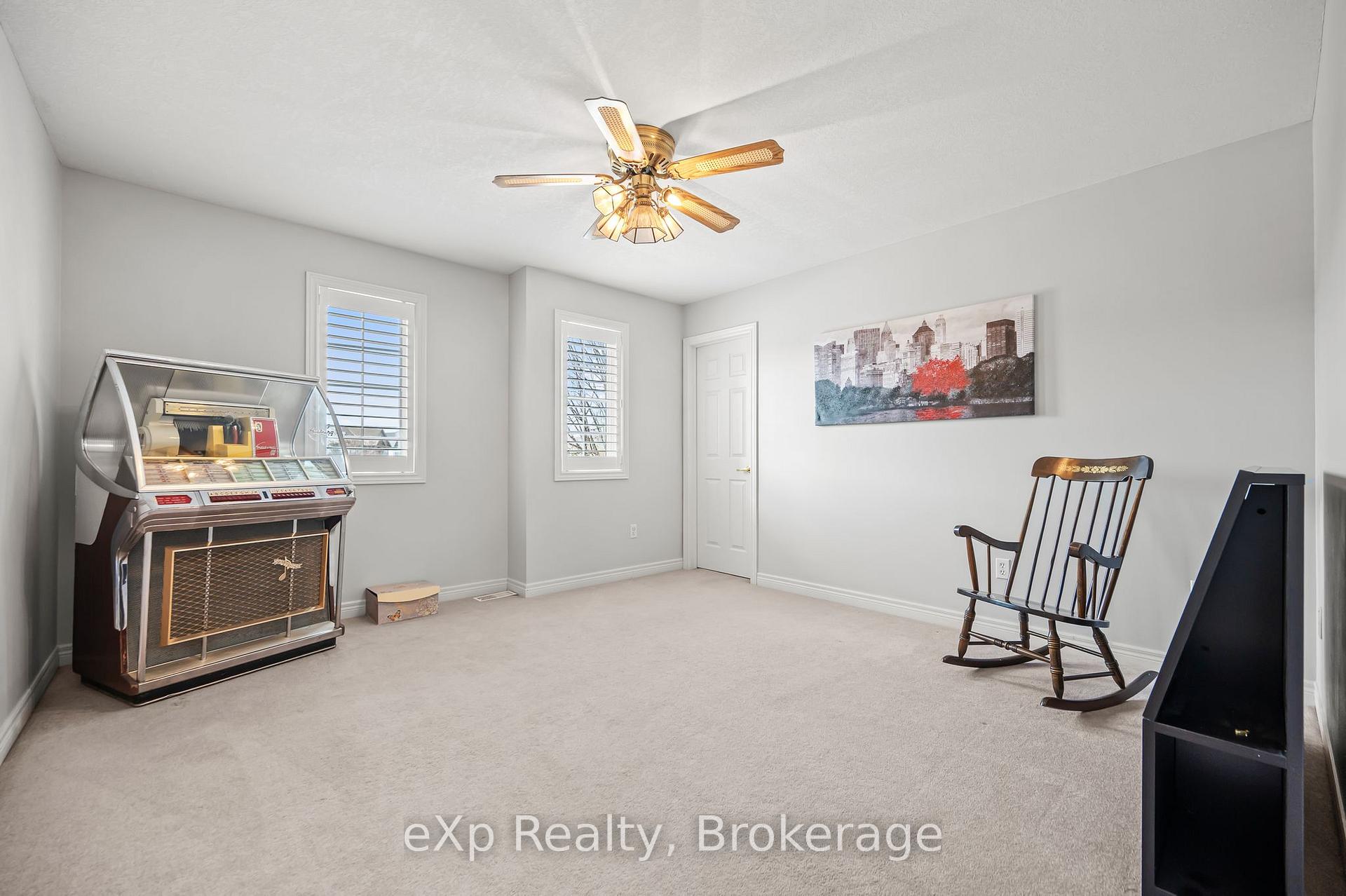 Photo 30 of 45 McGarr Court, Guelph, Pineridge/Westminster Woods — HOMEH