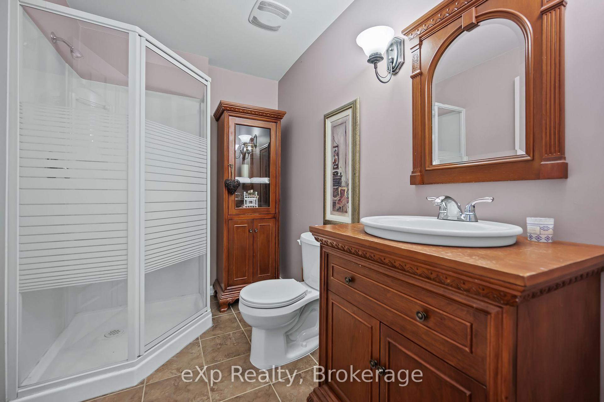 Photo 39 of 45 McGarr Court, Guelph, Pineridge/Westminster Woods — HOMEH