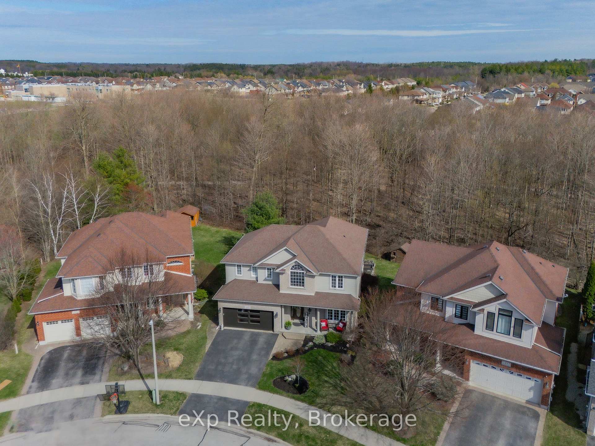 Photo 46 of 45 McGarr Court, Guelph, Pineridge/Westminster Woods — HOMEH
