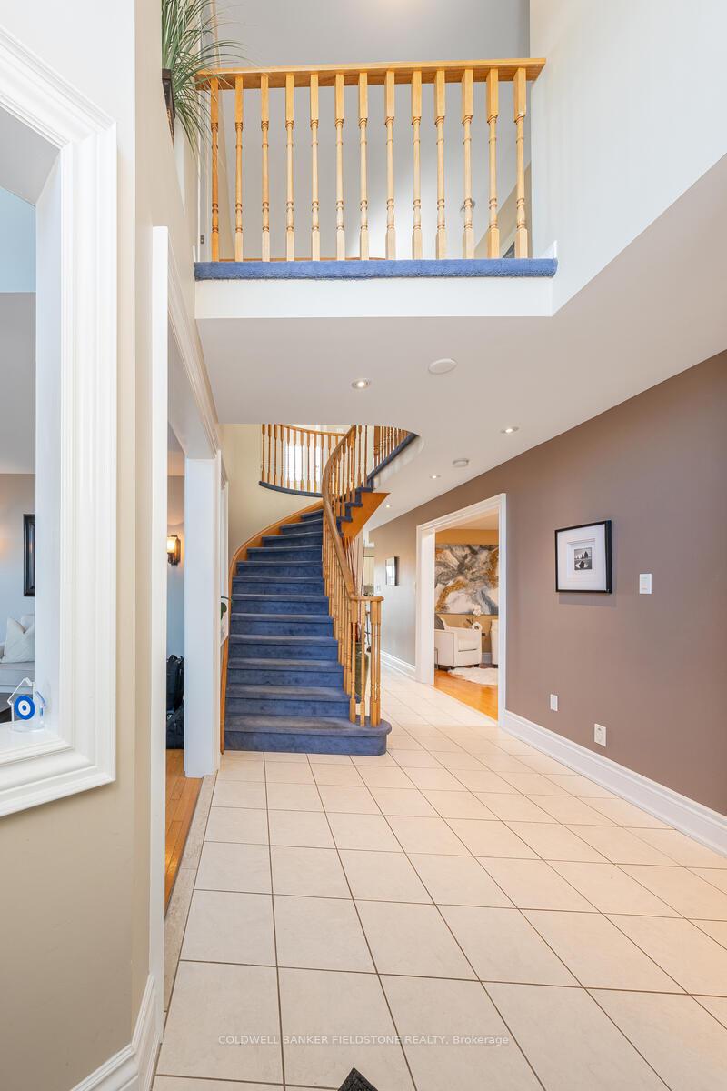 Photo 6 of 85 Eaton Street, Halton Hills, Georgetown — HOMEH