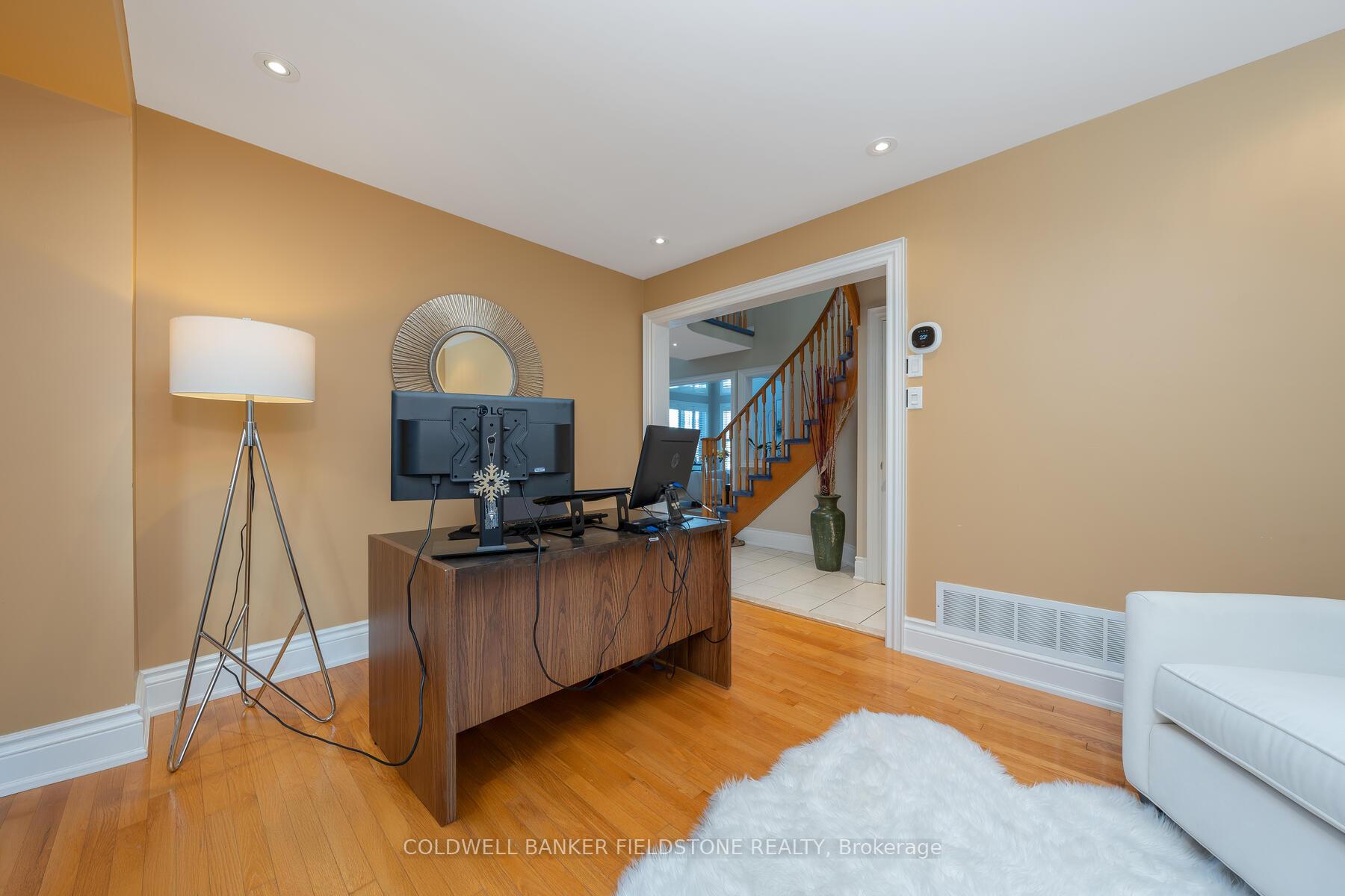 Photo 14 of 85 Eaton Street, Halton Hills, Georgetown — HOMEH