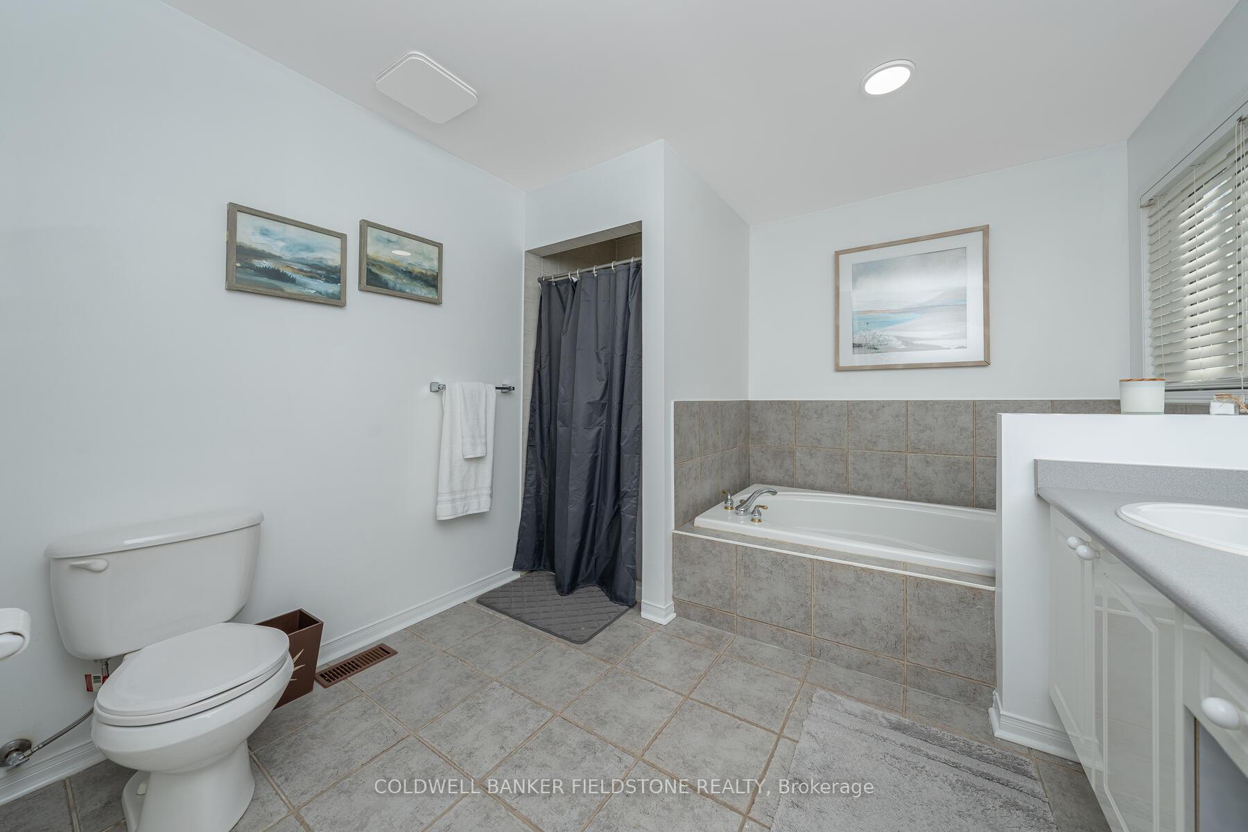 Photo 32 of 85 Eaton Street, Halton Hills, Georgetown — HOMEH