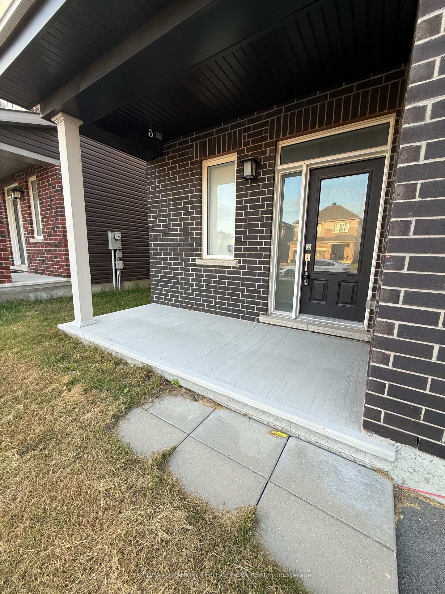 Photo 4 of 788 Cappamore Drive, Ottawa, Barrhaven - Half Moon Bay — HOMEH