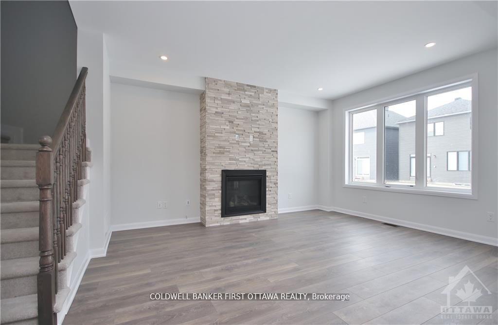 Photo 5 of 788 Cappamore Drive, Ottawa, Barrhaven - Half Moon Bay — HOMEH