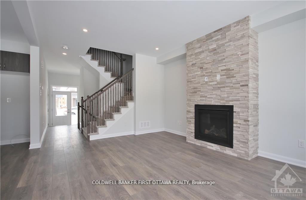 Photo 6 of 788 Cappamore Drive, Ottawa, Barrhaven - Half Moon Bay — HOMEH