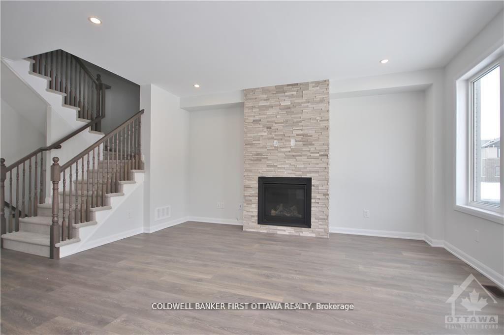 Photo 9 of 788 Cappamore Drive, Ottawa, Barrhaven - Half Moon Bay — HOMEH