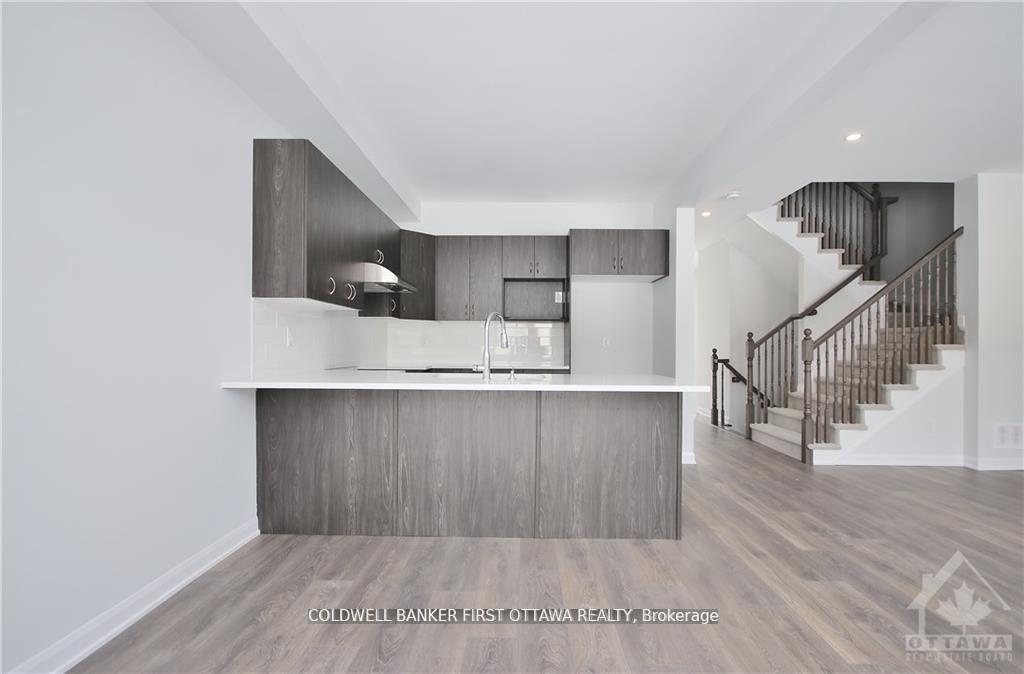 Photo 10 of 788 Cappamore Drive, Ottawa, Barrhaven - Half Moon Bay — HOMEH